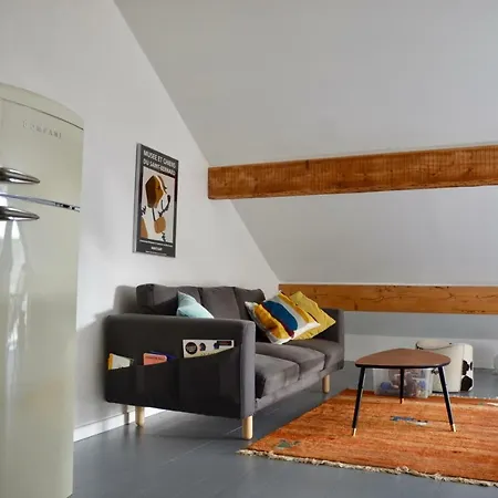 Modern Studio In Centre Apartment *