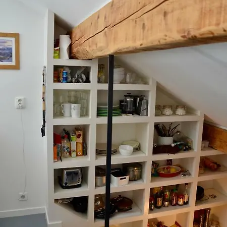 Modern Studio In Centre